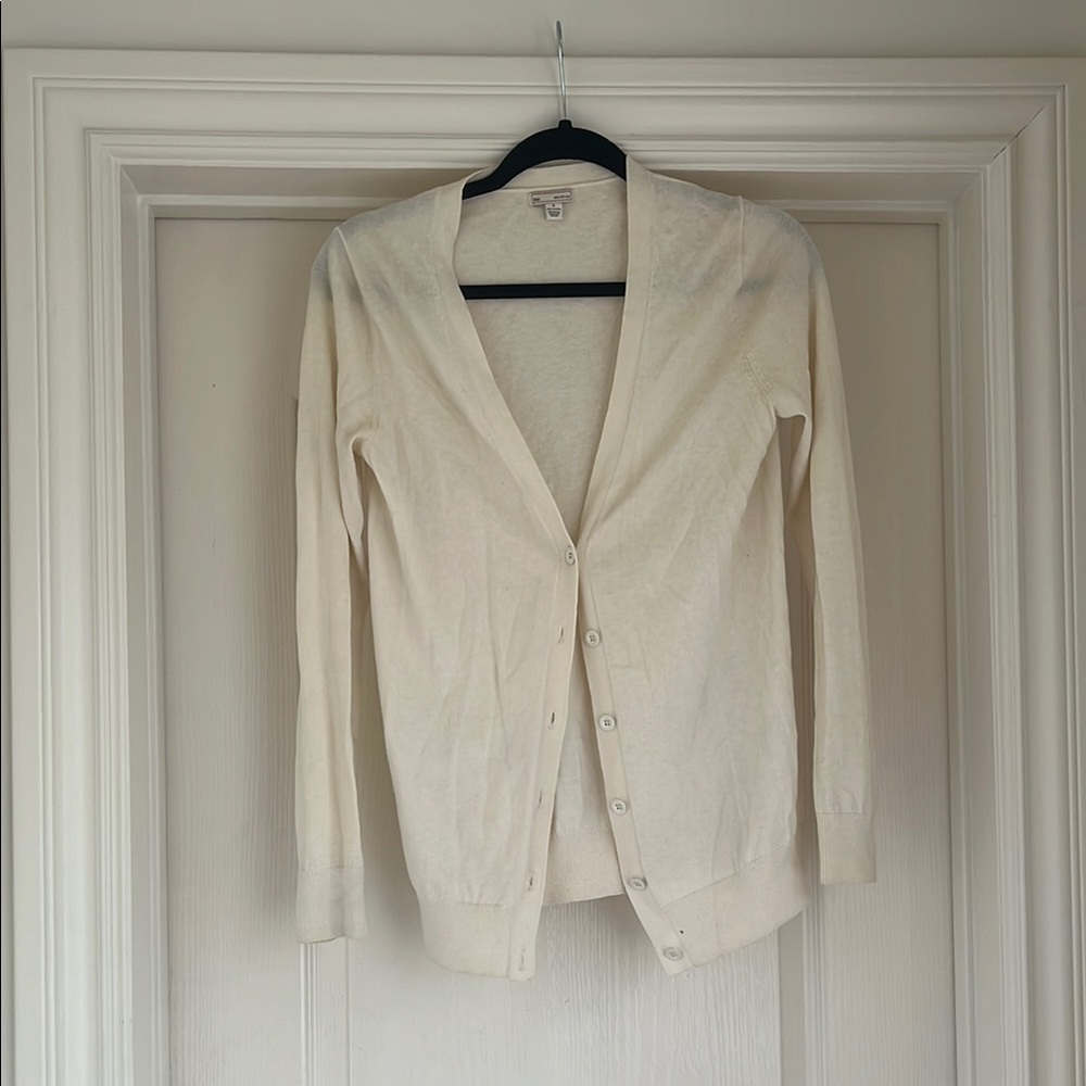 Women's GAP Cream Off White Cardigan Sweater